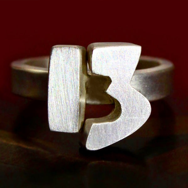 Lucky 13 Ring