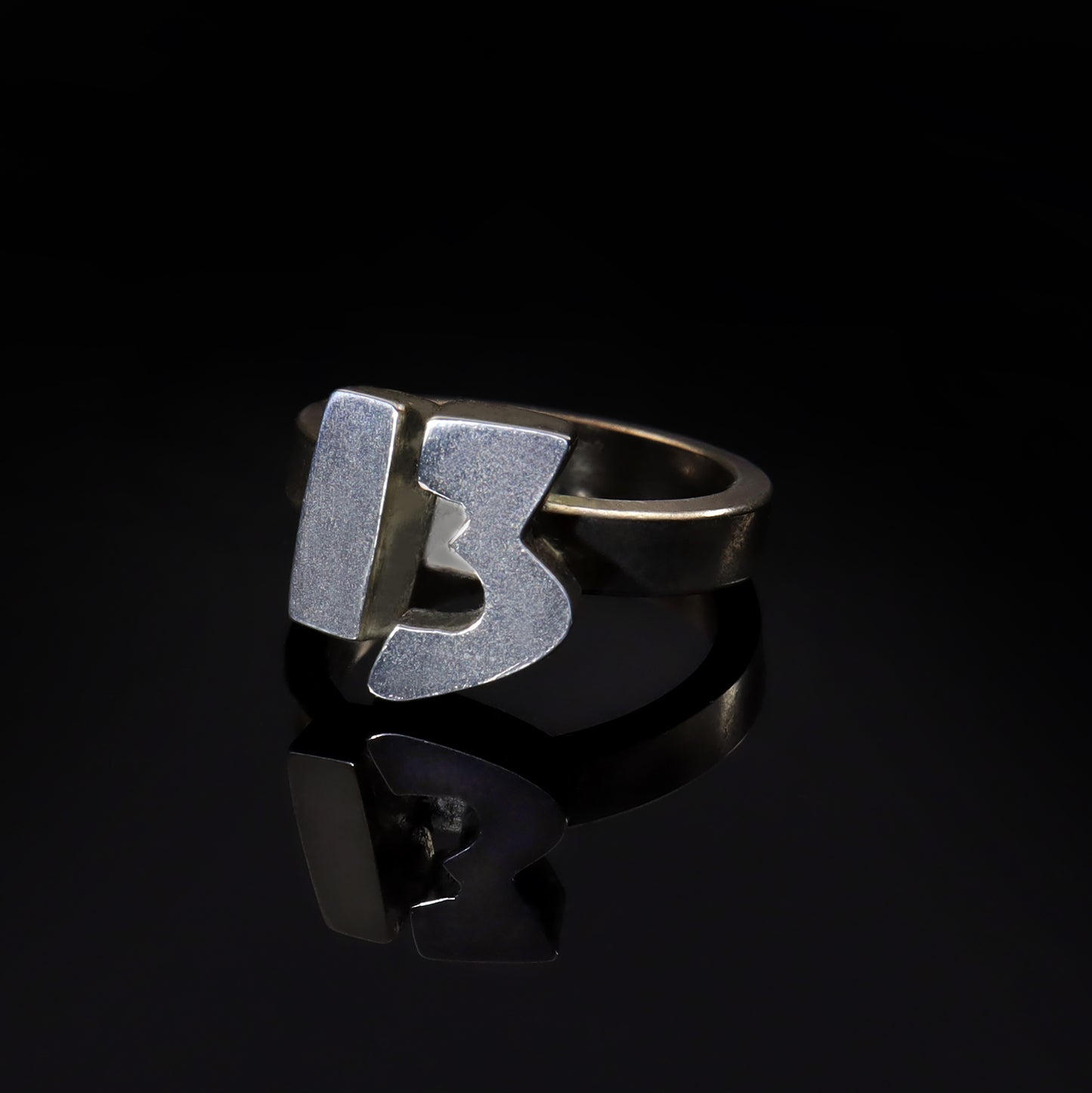 Lucky 13 Ring